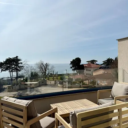 New With Pool, Sea View, 别墅 *