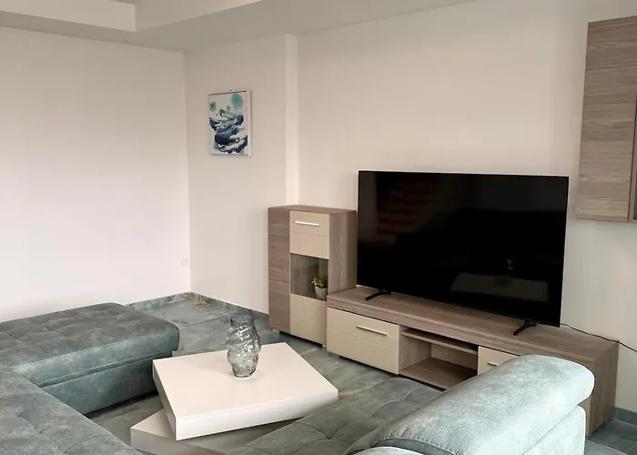 Βίλα New With Pool, Sea View, Πόρετς